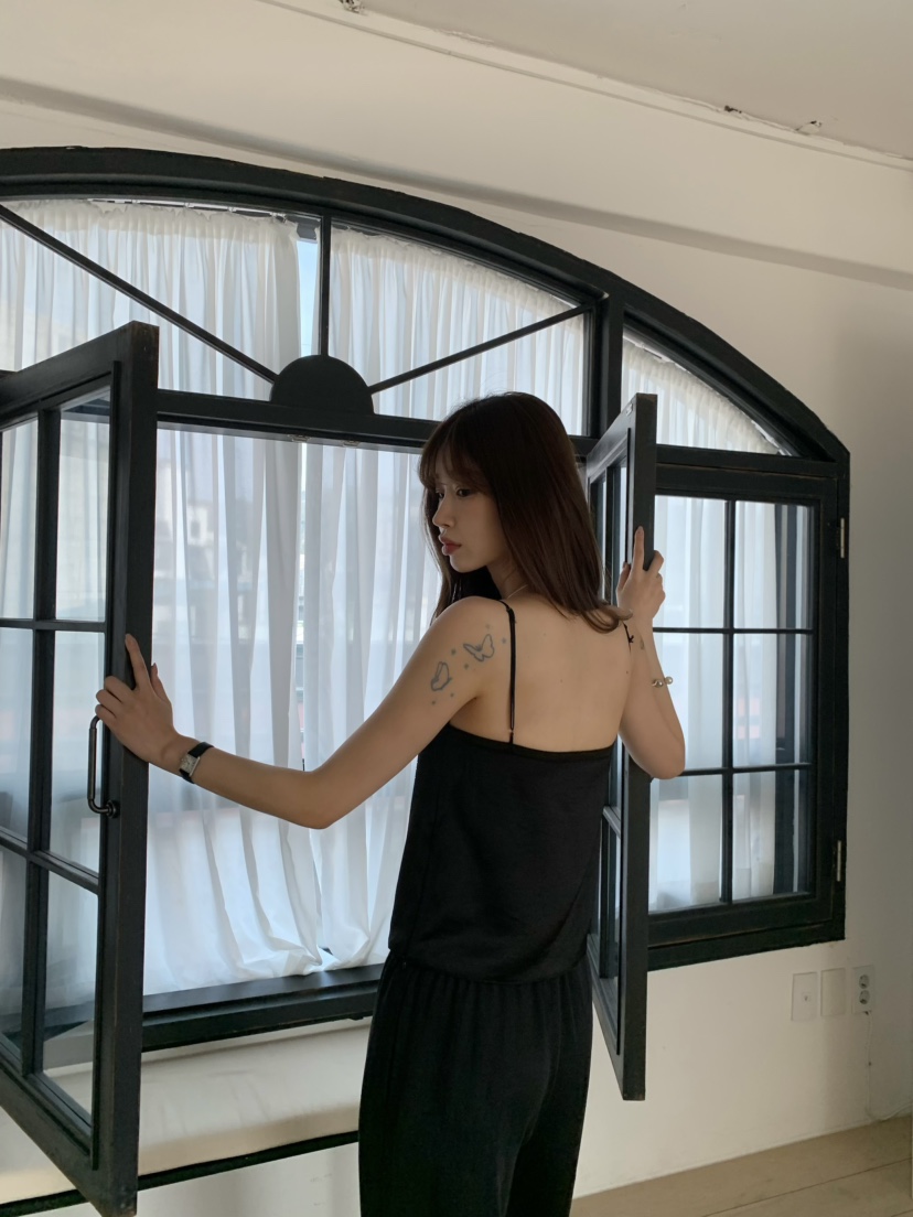 ALATE韓國直郵㊣女裝新品25春夏休閑熱賣時尚人氣推薦吊帶背心LEGACY吊帶/背心