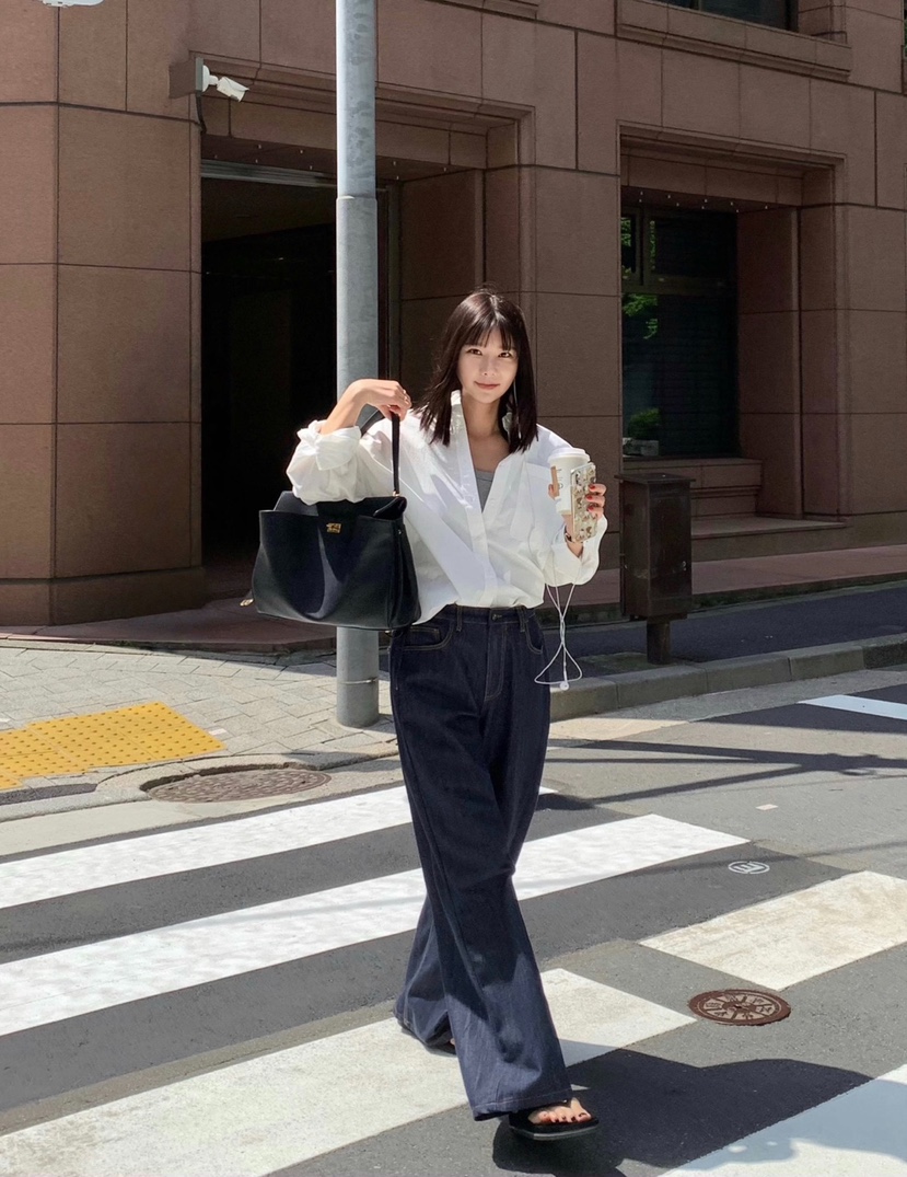 COURGETTE韓國直郵㊣東大門實拍女裝新品時尚推薦襯衫蕾絲衫COURGETTE襯衫/蕾絲衫