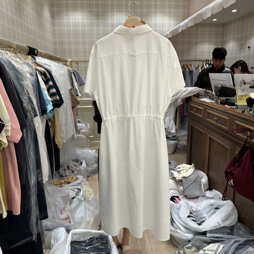 OURMOMENT東大門直郵女裝新品休閑推薦時尚人氣連衣裙含腰繩OURMOMENT連衣裙