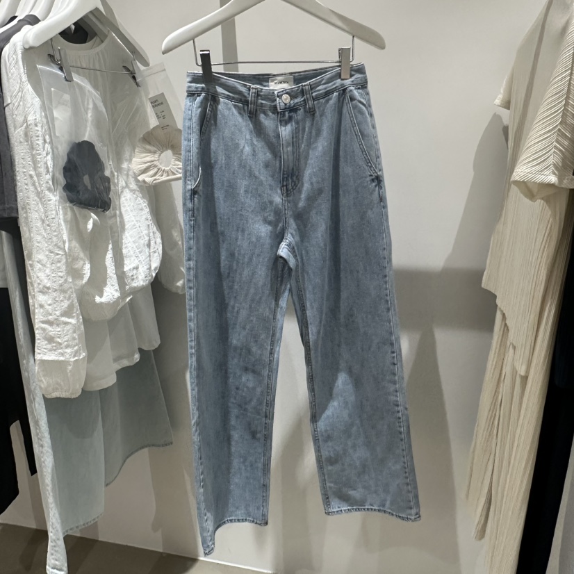 HELVETICA韓國直郵女裝新品25春夏時尚真品休閑熱賣職業牛仔褲HELVETICA牛仔褲