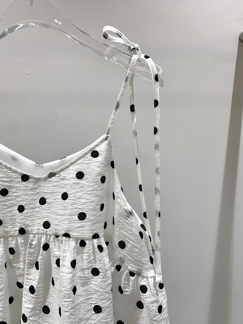 CESTLAVIE韓國代購女裝新款職業熱賣25春夏時尚真品吊帶背心CESTLAVIE吊帶/背心