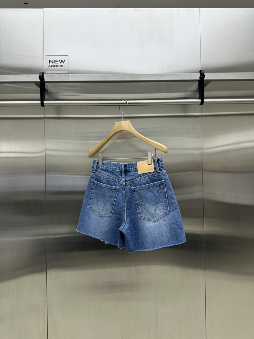 MYDRESS東大門實拍女裝新款25春夏真品時尚熱賣休閑職業短褲MYDRESS短褲