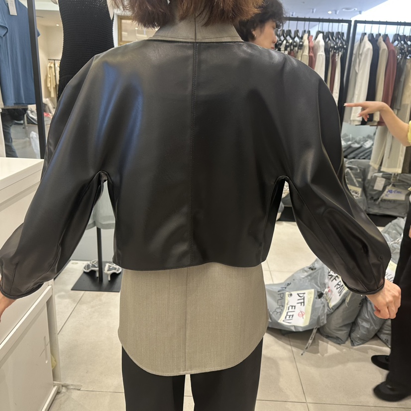 BLOSSOM東大門實拍女裝新品推薦職業熱賣時尚休閑人氣25春夏皮衣BLOSSOM皮衣