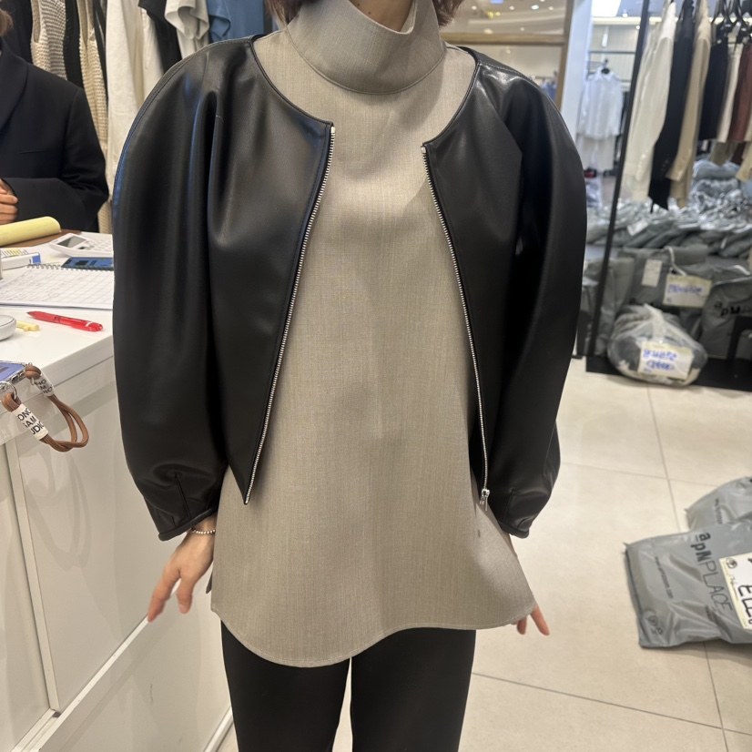 BLOSSOM東大門實拍女裝新品推薦職業熱賣時尚休閑人氣25春夏皮衣BLOSSOM皮衣