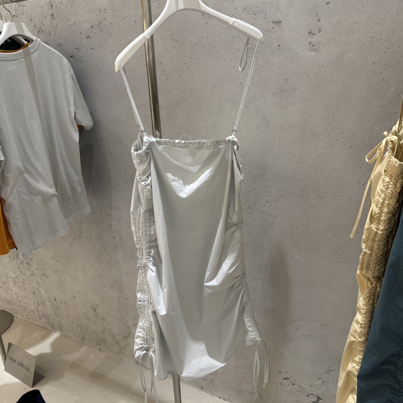 6PENCE-P東大門實拍女士新品人氣真品25春夏時尚熱賣吊帶背心6PENCE-P吊帶/背心