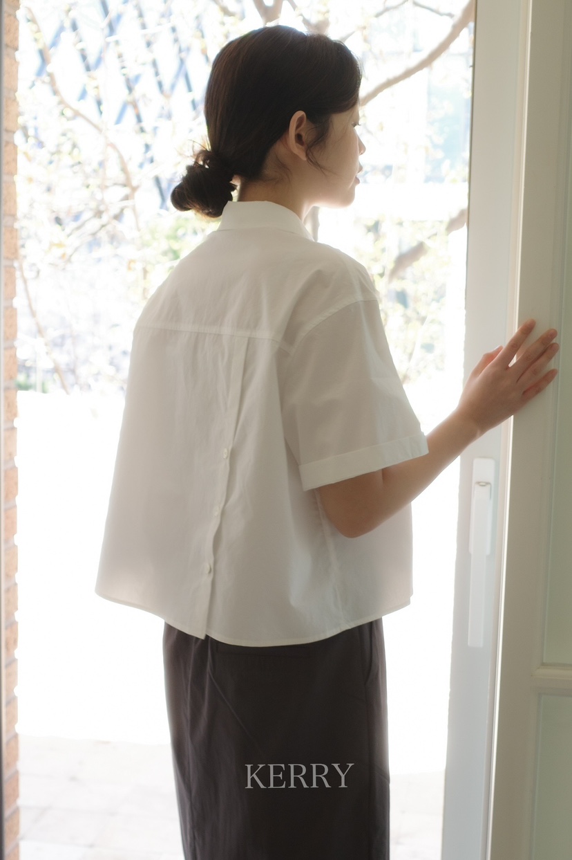 KERRY韓國直郵㊣東大門實拍女裝新品時尚人氣推薦襯衫蕾絲衫KERRY襯衫/蕾絲衫