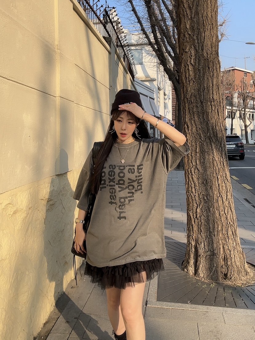 PALETTE-Q韓國㊣直郵東大門代購女裝新品時尚推薦熱賣人氣T恤PALETTET恤