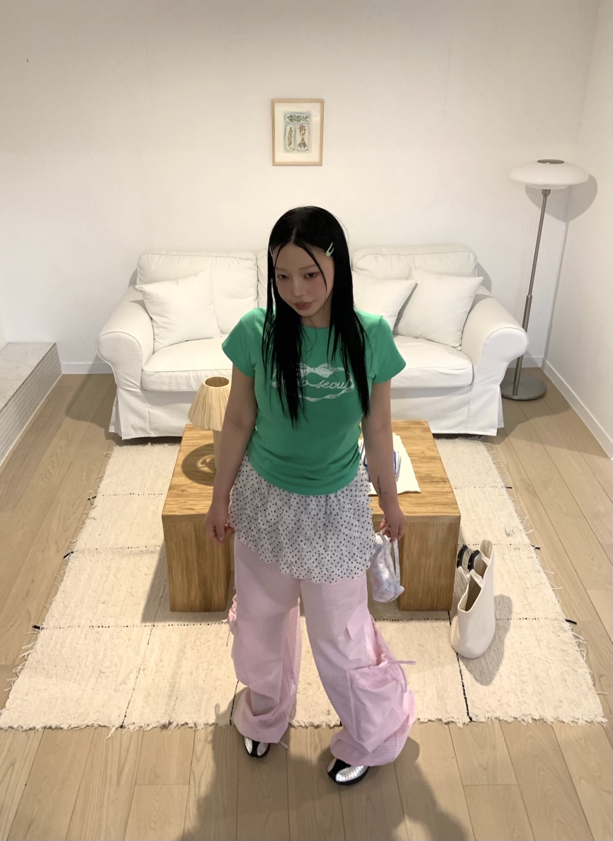 SEOLO韓國直郵㊣東大門實拍女裝新款推薦人氣時尚熱賣休閑T恤Seolo seoulT恤