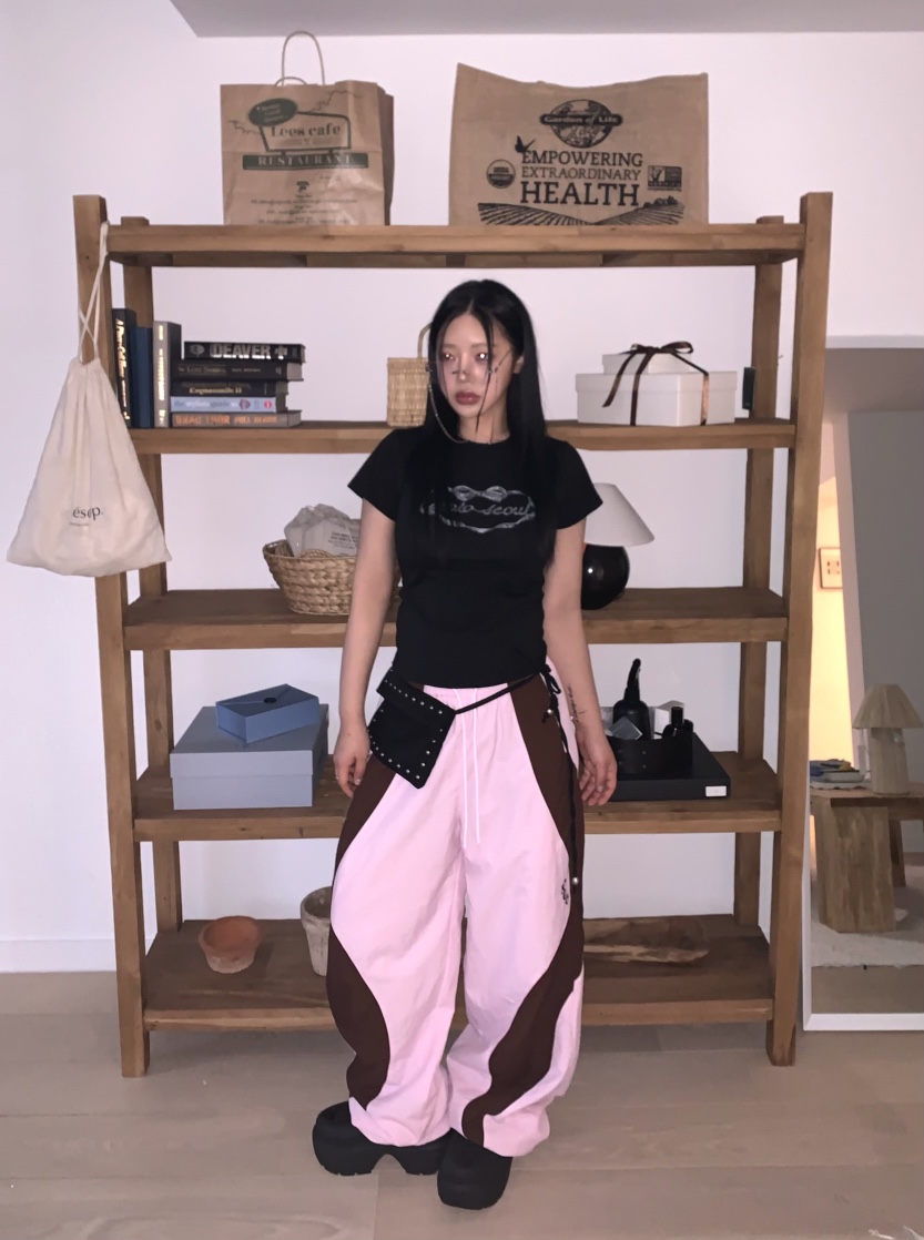 SEOLO韓國直郵㊣東大門實拍女裝新款推薦人氣時尚熱賣休閑T恤Seolo seoulT恤