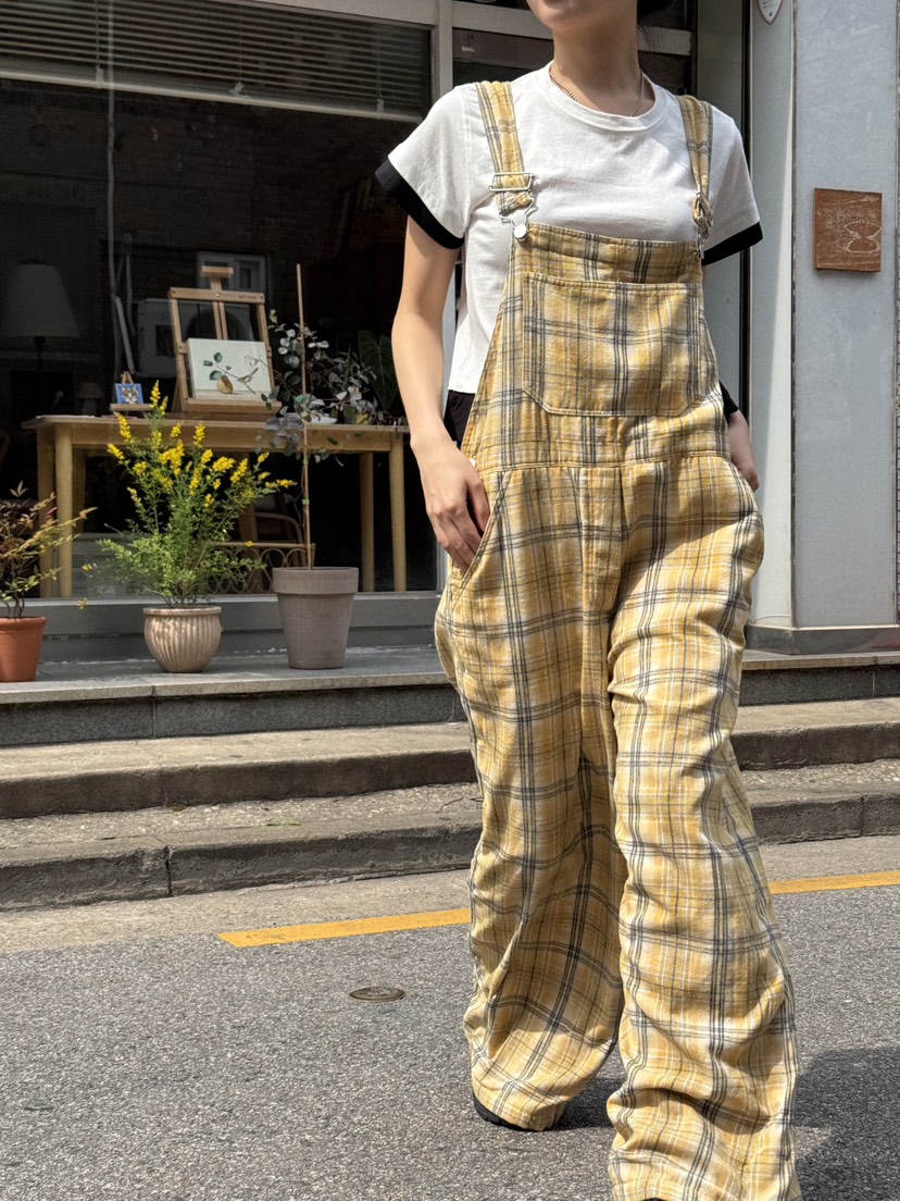 SUNDER MARKET韓國直郵㊣女裝新品熱賣時尚人氣背帶褲格紋SUNDER MARKET背帶褲