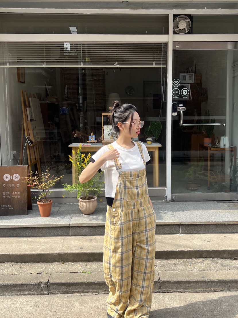 SUNDER MARKET韓國直郵㊣女裝新品熱賣時尚人氣背帶褲格紋SUNDER MARKET背帶褲