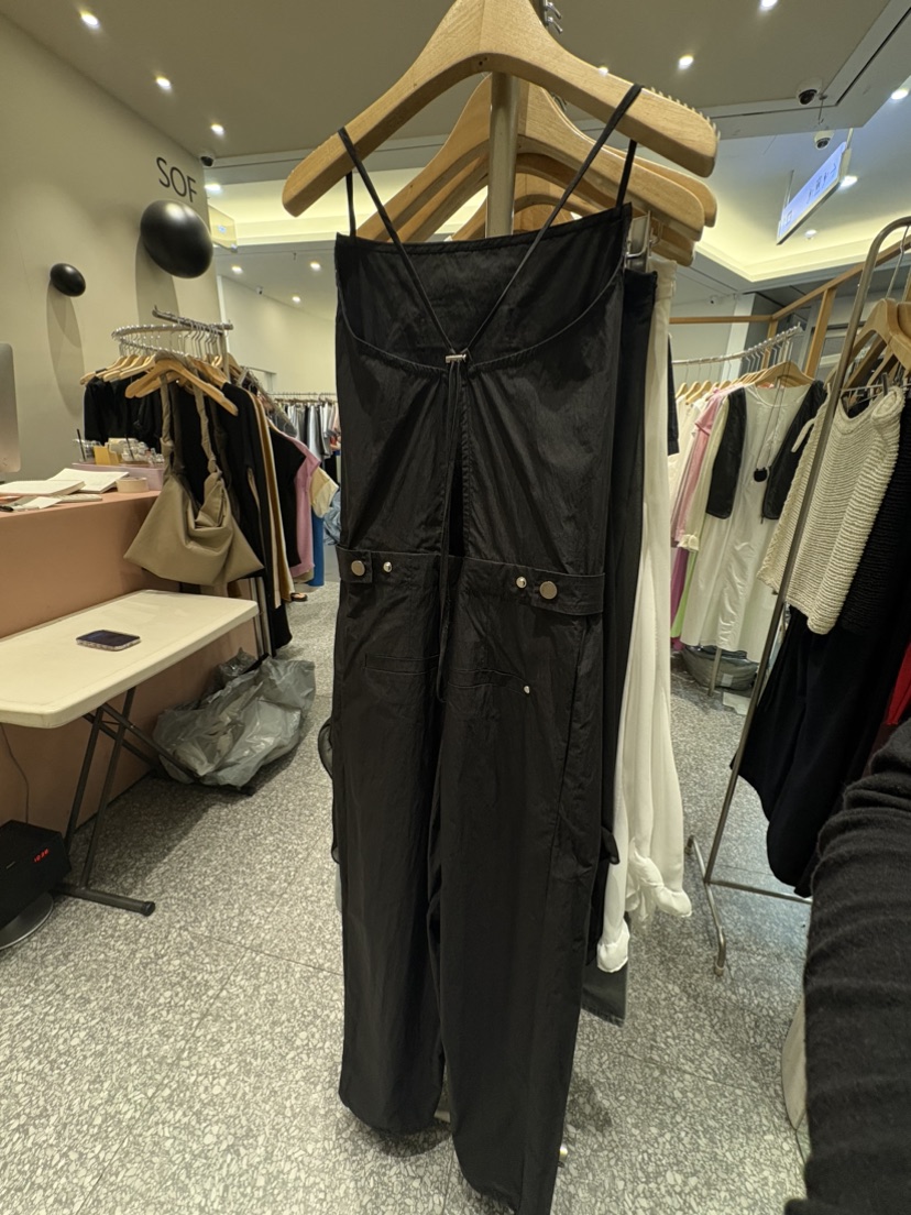 SOF直郵韓國代購㊣女裝新款熱賣推薦休閑時尚人氣25春夏背帶褲SOF背帶褲