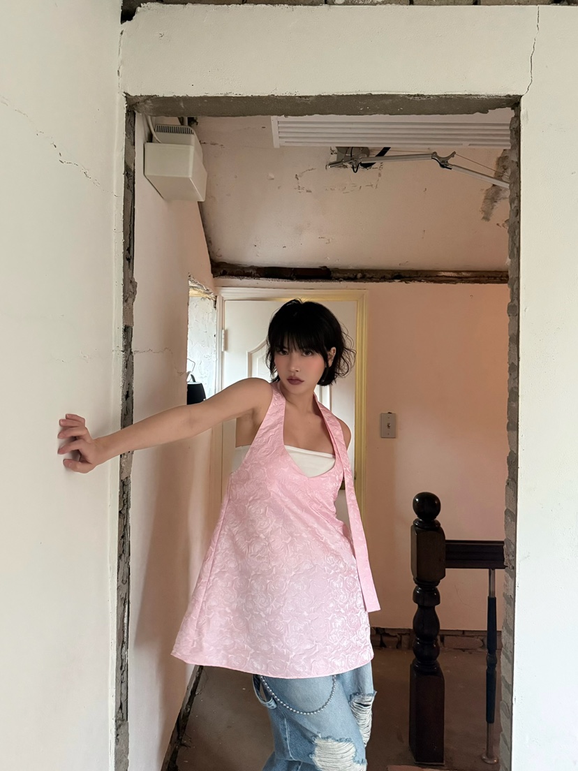 AWESOMESAUCE韓國直郵㊣東大門實拍女裝新款25春夏吊帶背心AWESOME SAUCE吊帶/背心