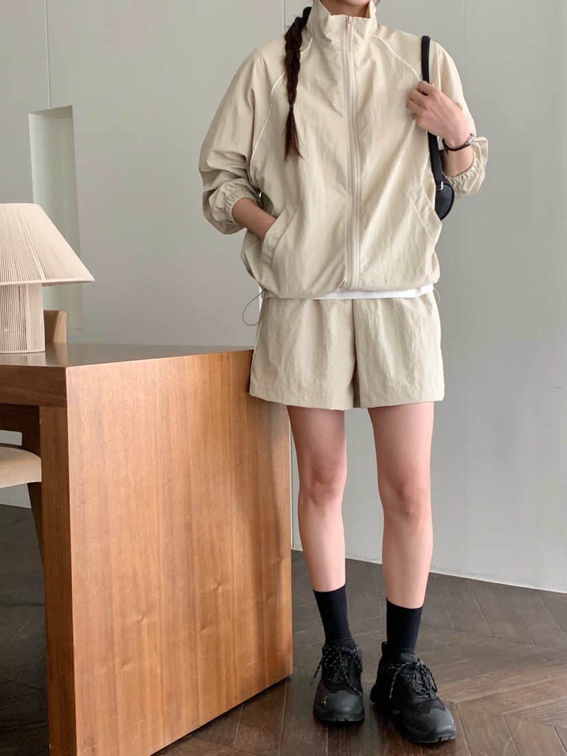WOOD韓國直郵㊣東大門實拍女裝新品熱賣時尚25春夏套裝套裝WOOD套裝
