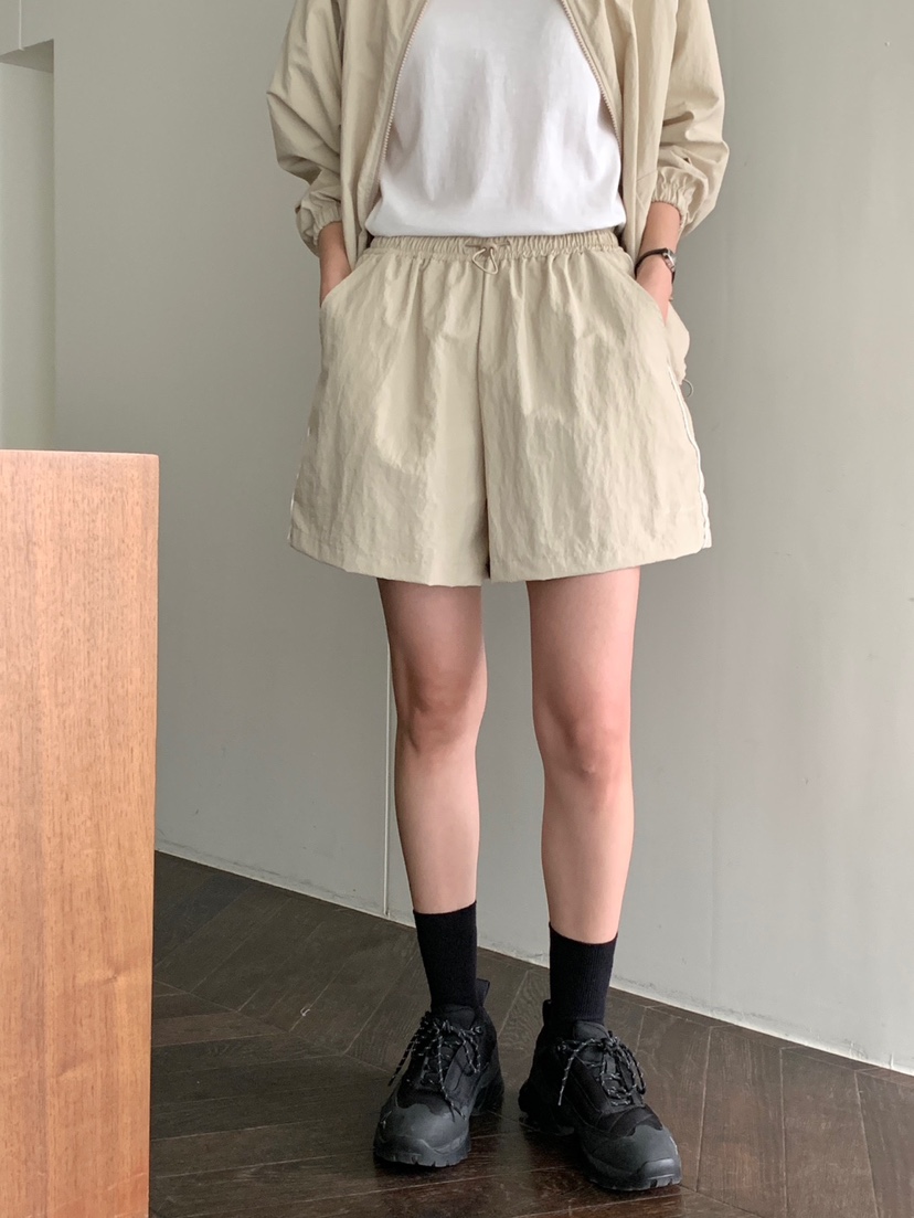 WOOD韓國直郵㊣東大門實拍女裝新品熱賣時尚25春夏套裝套裝WOOD套裝