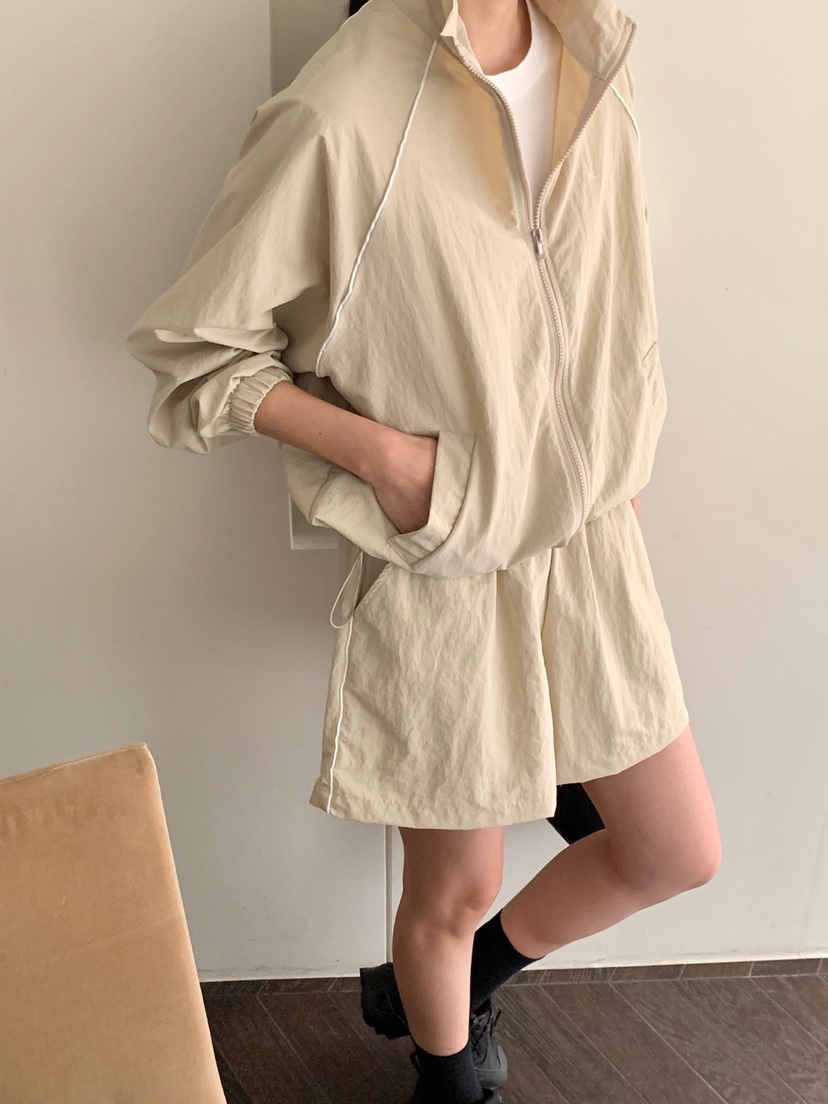 WOOD韓國直郵㊣東大門實拍女裝新品熱賣時尚25春夏套裝套裝WOOD套裝