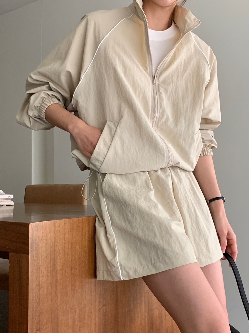 WOOD韓國直郵㊣東大門實拍女裝新品熱賣時尚25春夏套裝套裝WOOD套裝