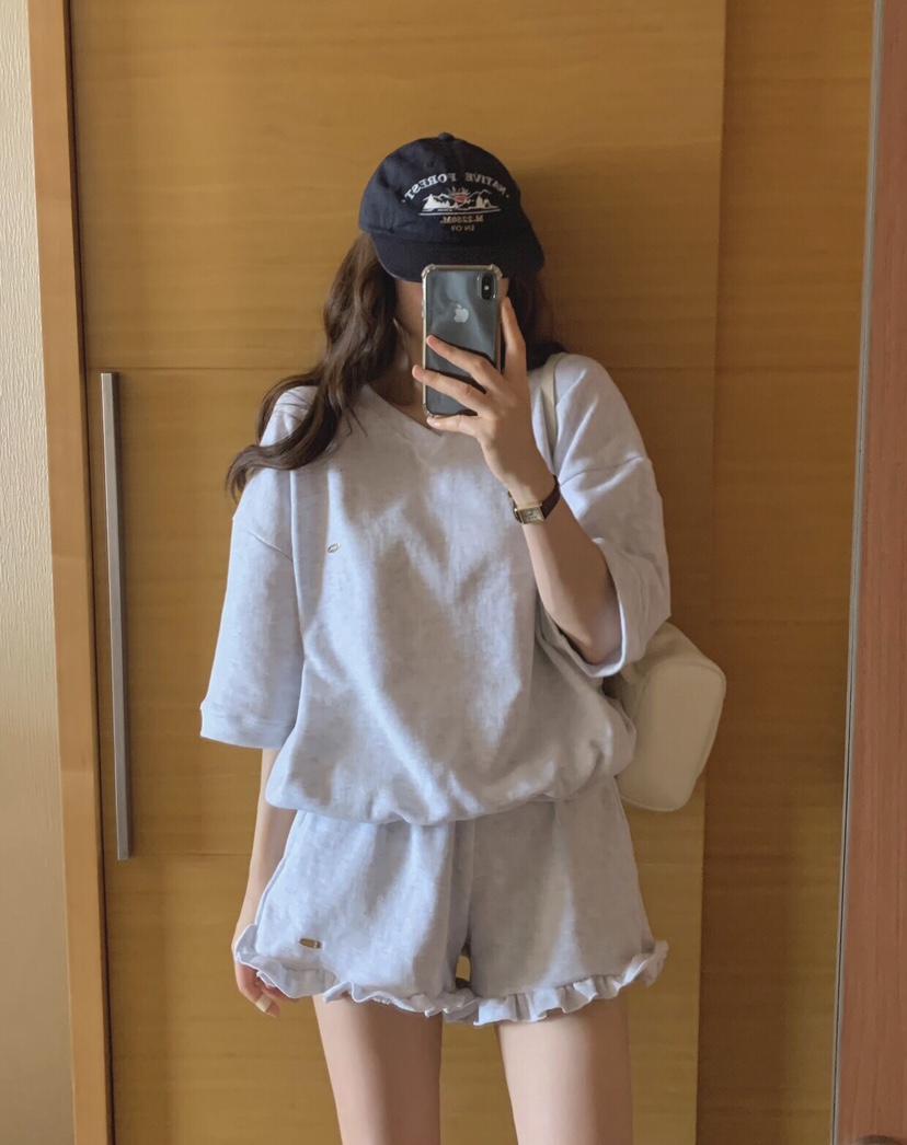 FORMSTUDIO韓國直郵㊣東大門實拍女裝新品休閑套裝荷葉邊V領FORMSTUDIO套裝