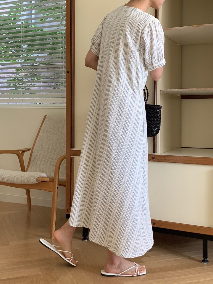 MILUI韓國㊣直郵東大門代購女裝新款熱賣25春夏人氣推薦連衣裙MILUI連衣裙