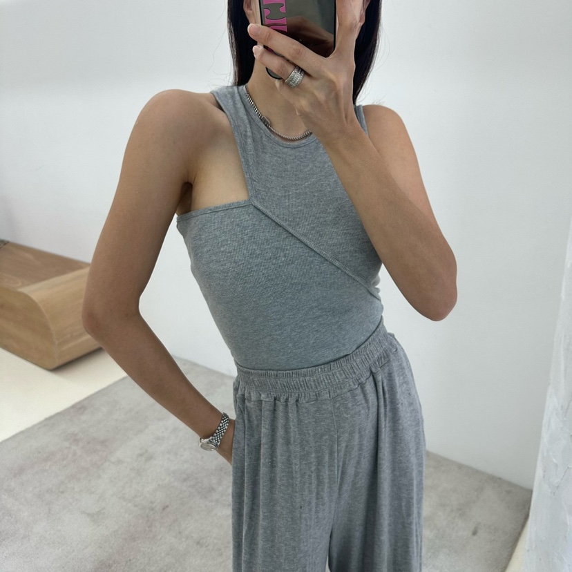 SOUIT直郵韓國代購㊣女裝新款25春夏熱賣人氣推薦時尚吊帶背心SOUIT by mabel-L吊帶/背心