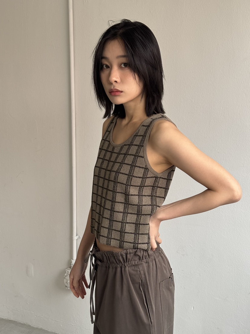 KARE/WEREPIECE直郵韓國代購㊣女裝新款熱賣25春夏吊帶背心KARE/WEREPIECE吊帶/背心