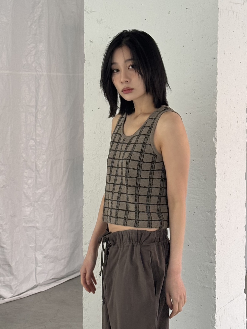 KARE/WEREPIECE直郵韓國代購㊣女裝新款熱賣25春夏吊帶背心KARE/WEREPIECE吊帶/背心