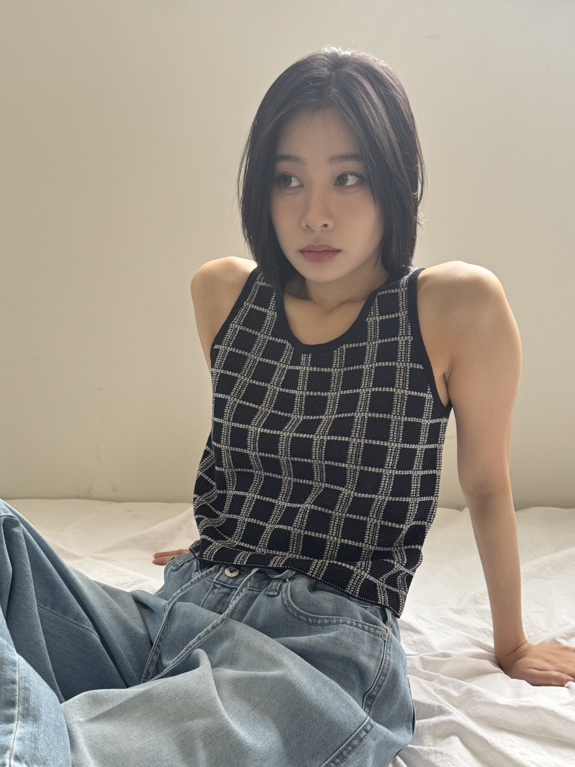 KARE/WEREPIECE直郵韓國代購㊣女裝新款熱賣25春夏吊帶背心KARE/WEREPIECE吊帶/背心
