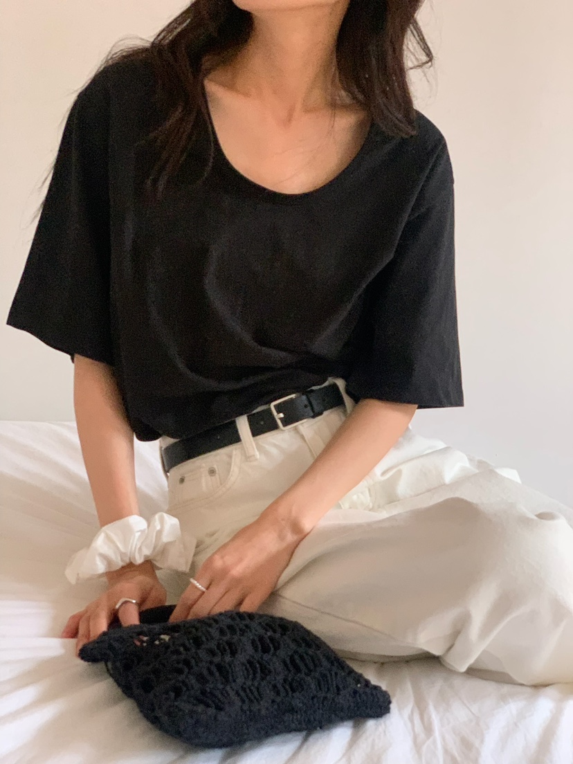 BLEECKER韓國直郵㊣東大門實拍女裝新品時尚熱賣人氣推薦T恤BLEECKERT恤