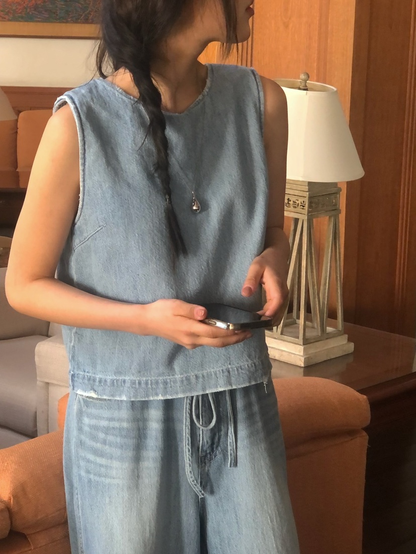 ONDO-P韓國直郵㊣東大門實拍女裝新款推薦時尚熱賣休閑馬甲ONDO-P馬甲