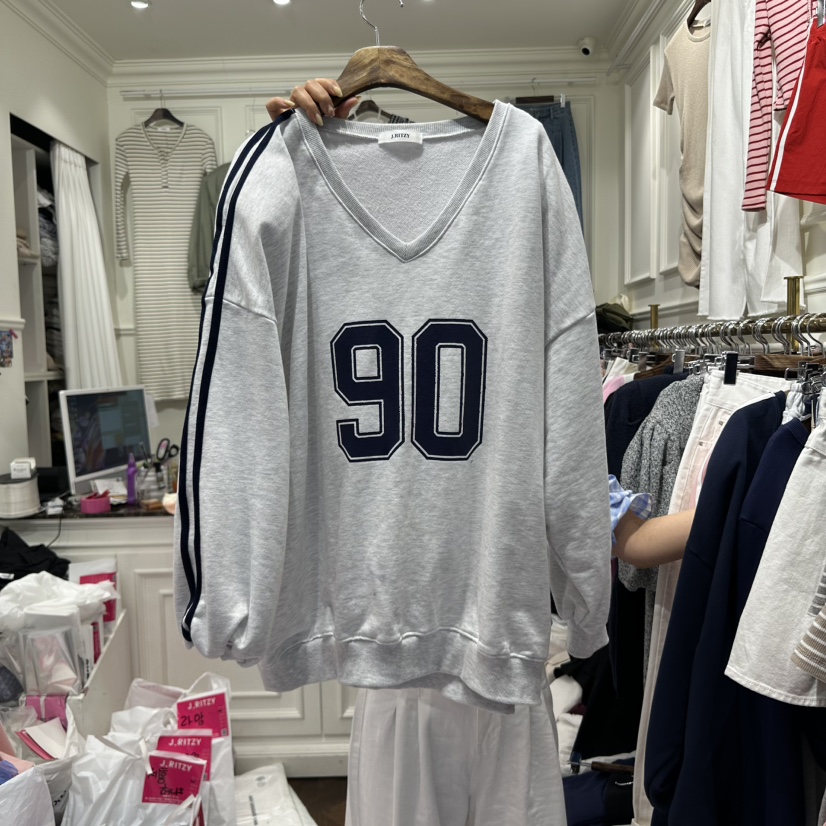 J.RITZY韓國直郵㊣東大門實拍女裝新品時尚推薦人氣休閑衛衣J.RITZY衛衣