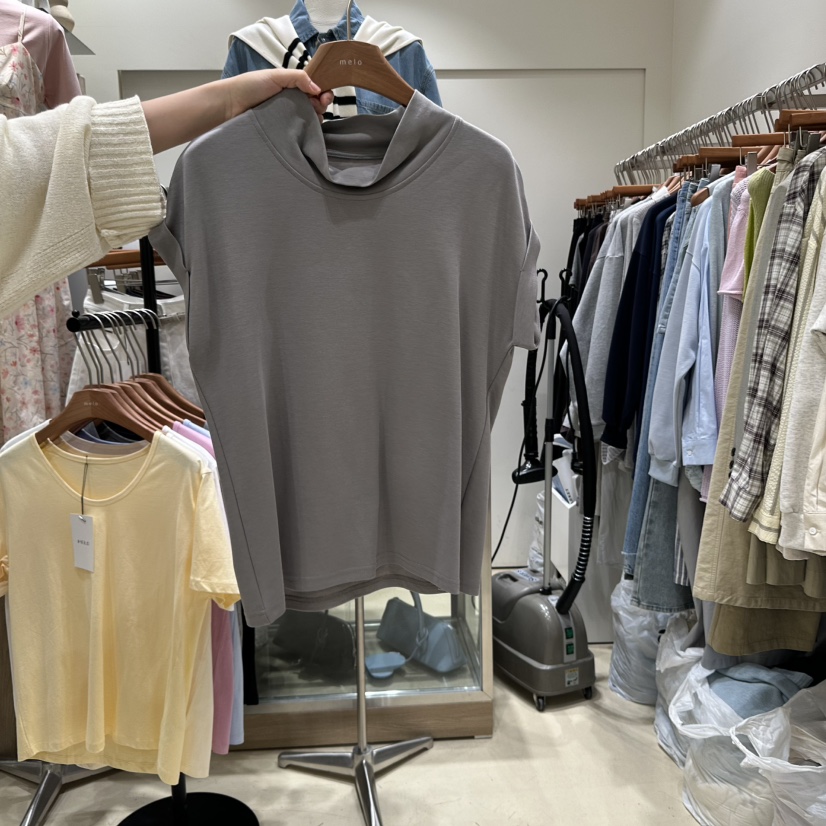 MELO韓國㊣直郵東大門代購女裝新品人氣時尚推薦休閑熱賣T恤MELOT恤圖色4