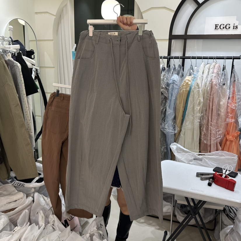 EGG IS韓國直郵㊣東大門實拍女裝新款時尚人氣休閑25春夏休閑褲EGG IS休閑褲圖色3