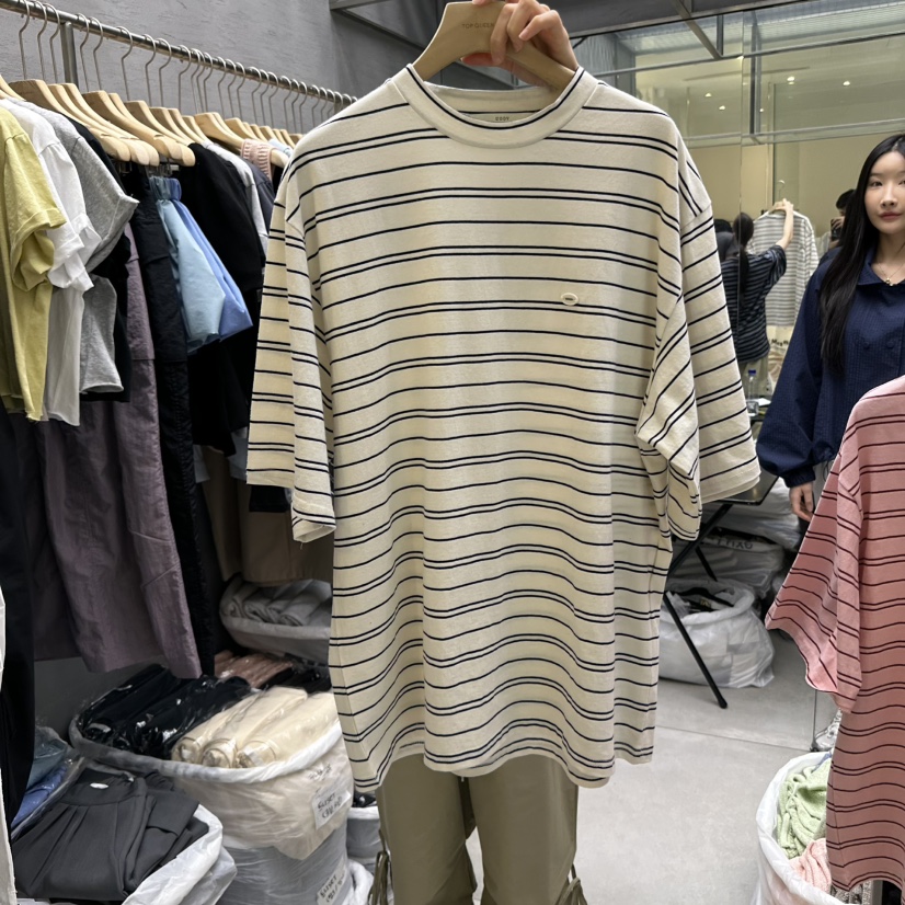 UOOV直郵韓國代購㊣女裝新款熱賣人氣時尚推薦25春夏休閑T恤UOOVT恤圖色3