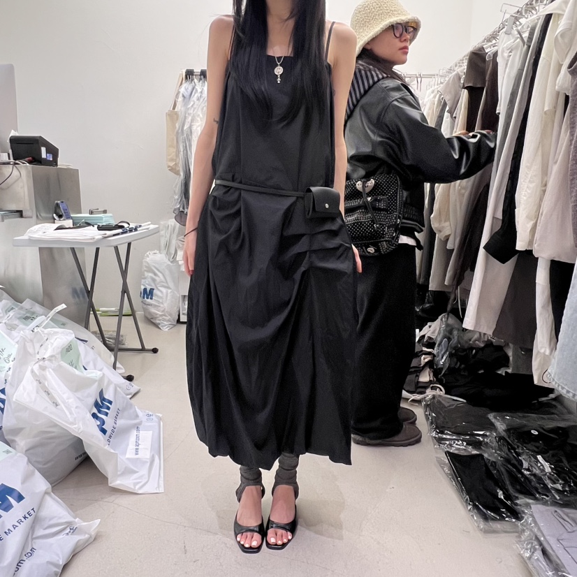 PADO韓國直郵㊣女裝新品熱賣人氣推薦休閑時尚連衣裙含腰包PADO連衣裙圖色2