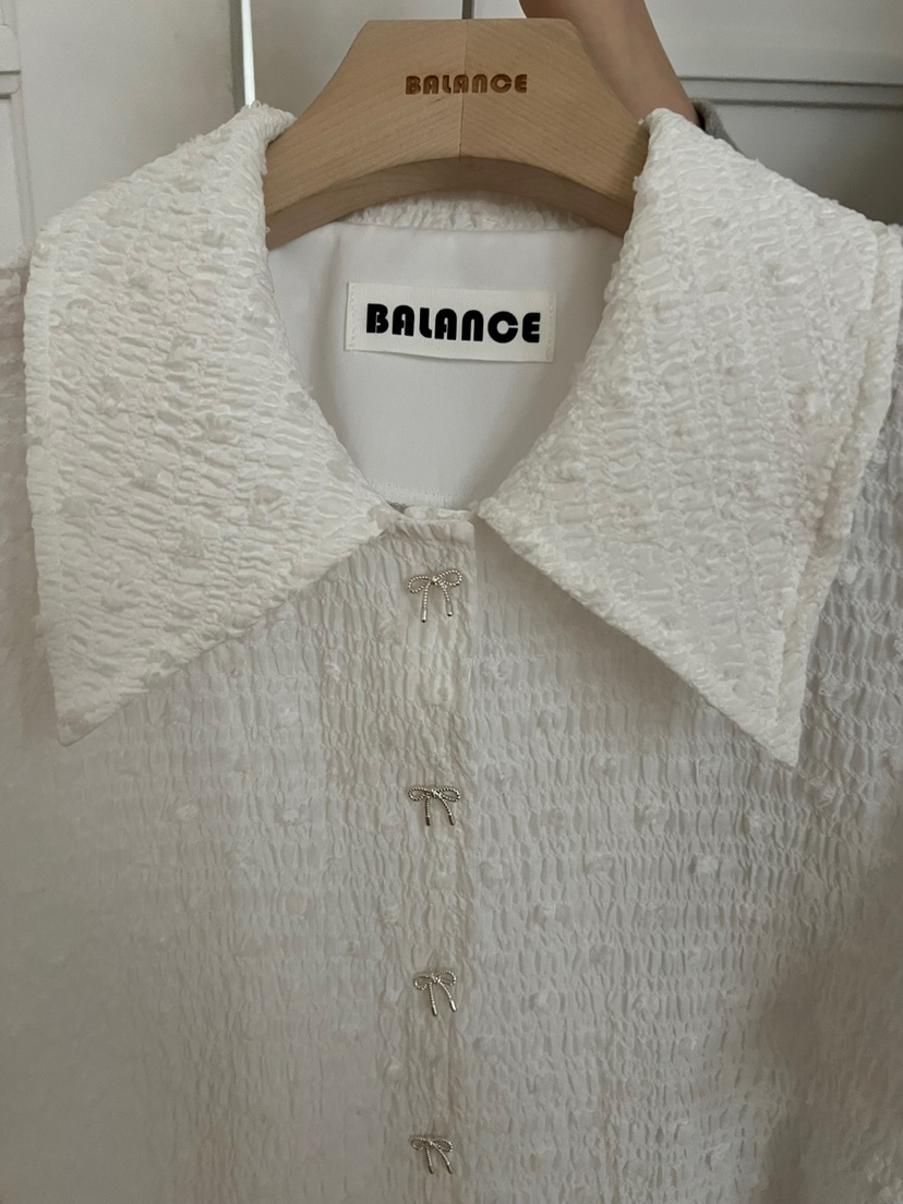 BALANCE韓國直郵㊣東大門實拍女裝新款熱賣人氣時尚襯衫蕾絲衫BALANCE襯衫/蕾絲衫