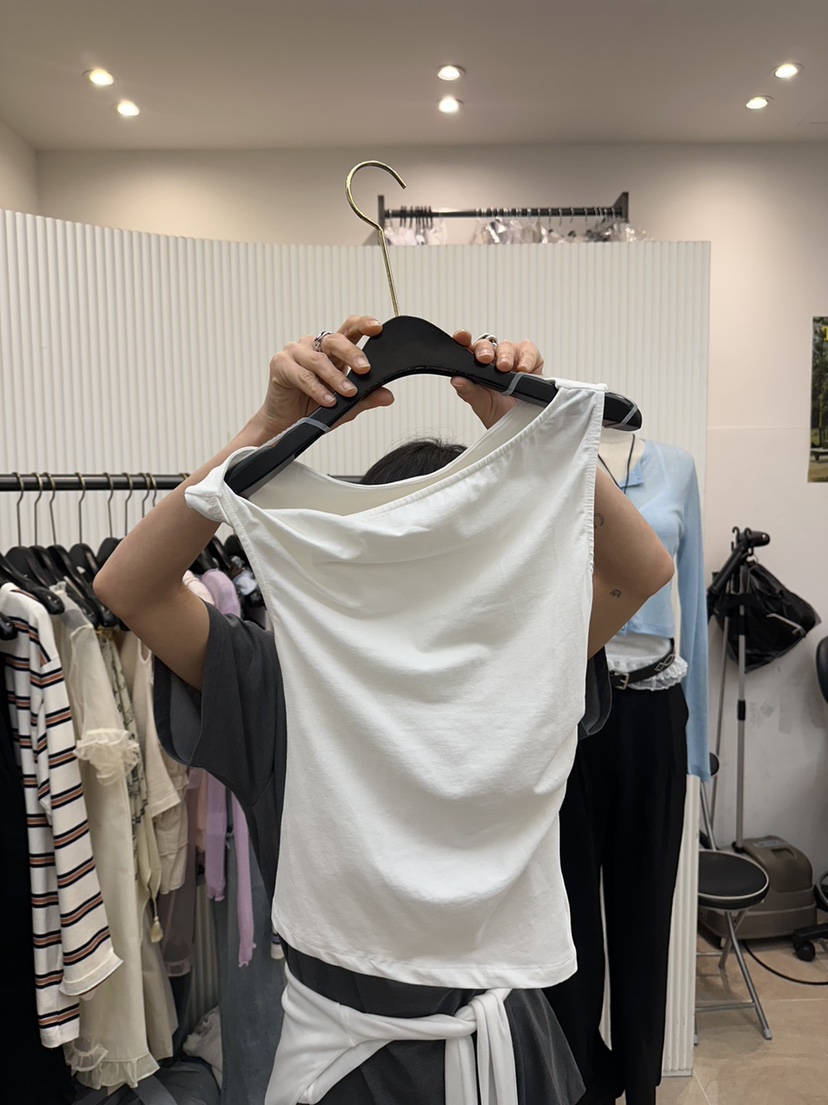 BETWEEN US韓國直郵㊣東大門實拍女裝新款熱賣休閑吊帶背心JICJO:SEOUL吊帶/背心