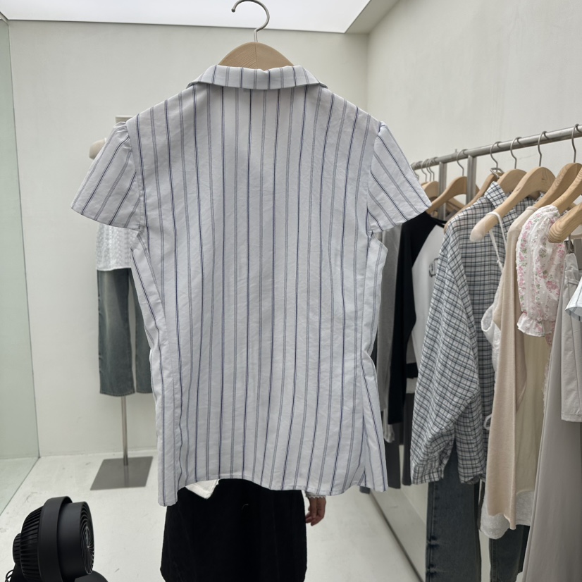 CHAV直郵韓國代購㊣女裝新品熱賣25春夏人氣時尚襯衫蕾絲衫CHAV襯衫/蕾絲衫