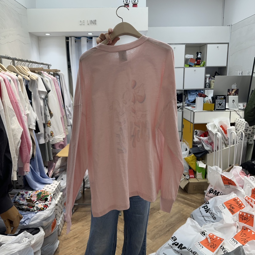 DE LINE韓國直郵㊣東大門實拍女裝新品人氣熱賣休閑長袖T恤DE LINE長袖T恤
