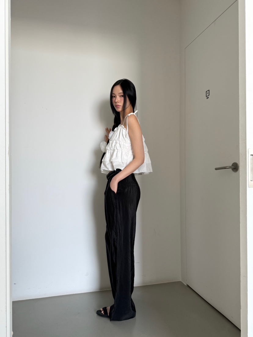 BETWEEN US韓國直郵㊣女裝新品時尚熱賣25春夏推薦吊帶背心JICJO:SEOUL吊帶/背心