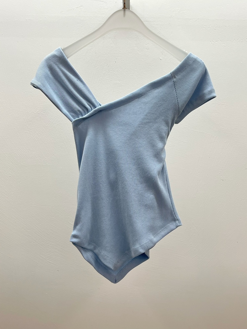 WEARABLE-L直郵韓國代購㊣女裝新款熱賣人氣25春夏推薦T恤WEARABLET恤