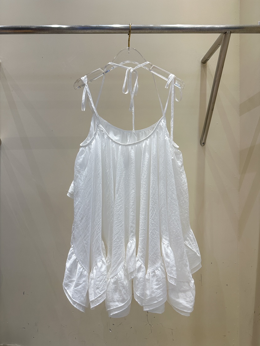 81 MARKET-L直郵韓國代購㊣女裝新款時尚推薦休閑吊帶背心81 MARKET-L吊帶/背心