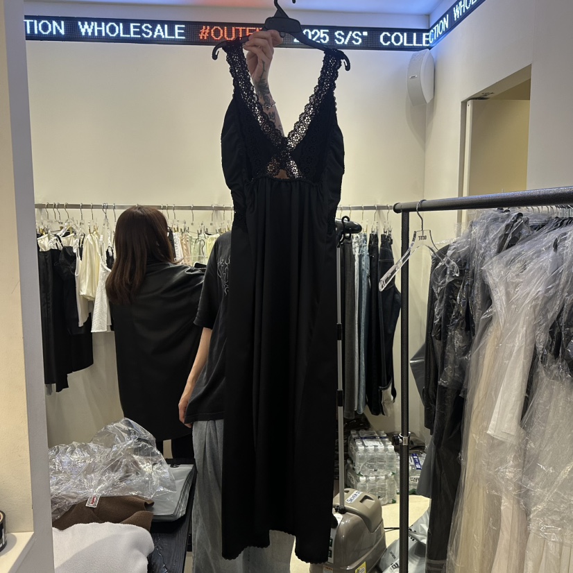 OUTFIT韓國直郵㊣女裝新款時尚休閑推薦熱賣25春夏人氣連衣裙OUTFIT連衣裙