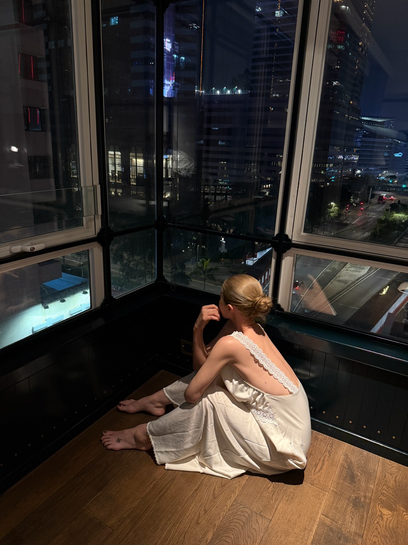 OUTFIT韓國直郵㊣女裝新款時尚休閑推薦熱賣25春夏人氣連衣裙OUTFIT連衣裙