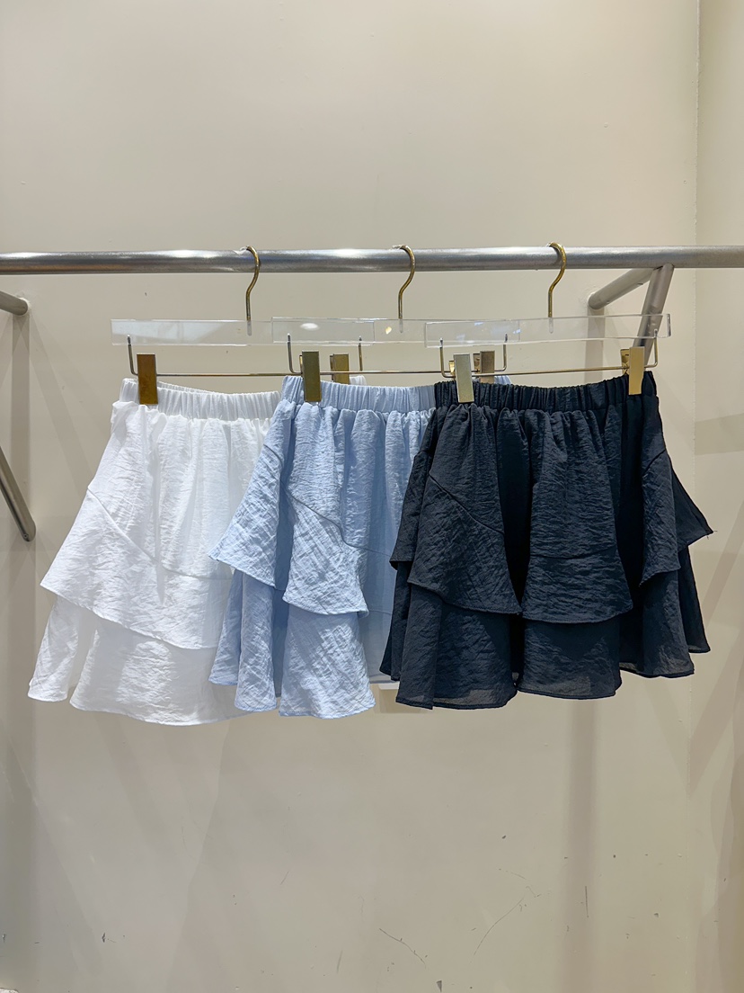 81 MARKET-L韓國㊣直郵東大門代購女裝新品推薦時尚人氣短裙81 MARKET-L短裙