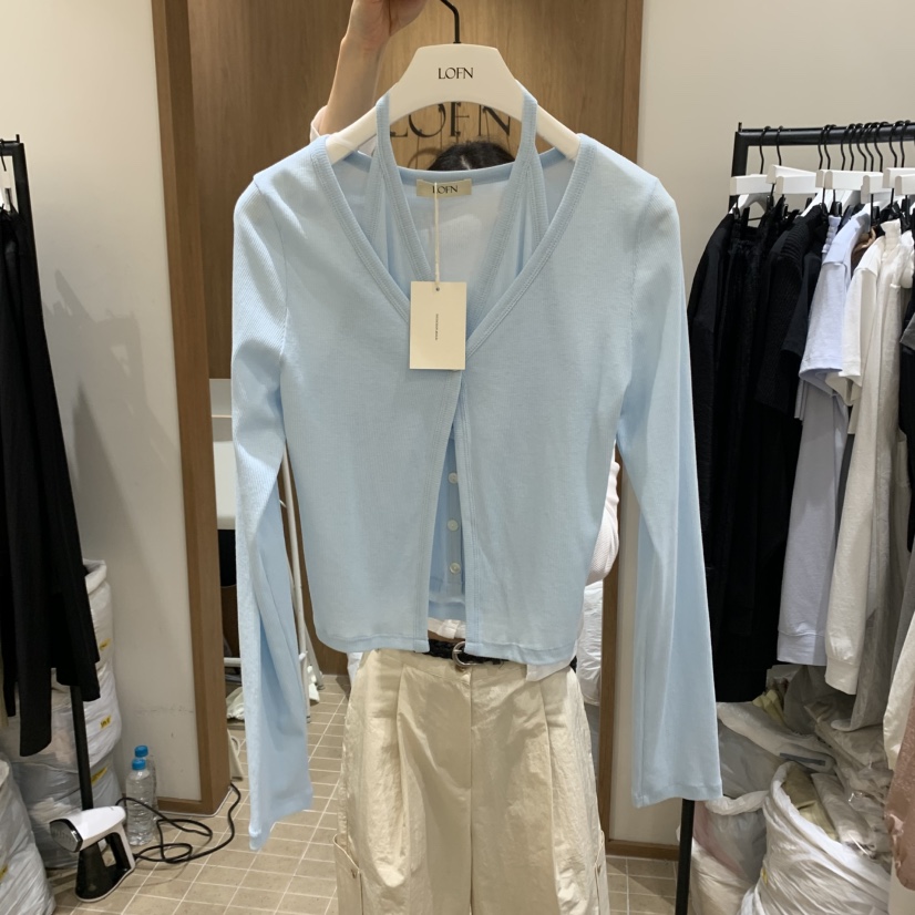 LOFN韓國直郵㊣女裝新品休閑推薦時尚熱賣25春夏長袖T恤假兩件LOFN長袖T恤圖色4