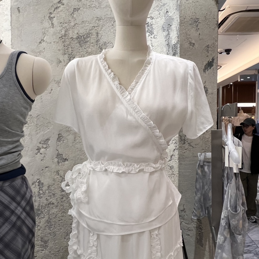 SOLD OUT直郵韓國代購㊣女裝新品熱賣25春夏人氣襯衫蕾絲衫SOLD OUT襯衫/蕾絲衫圖色1