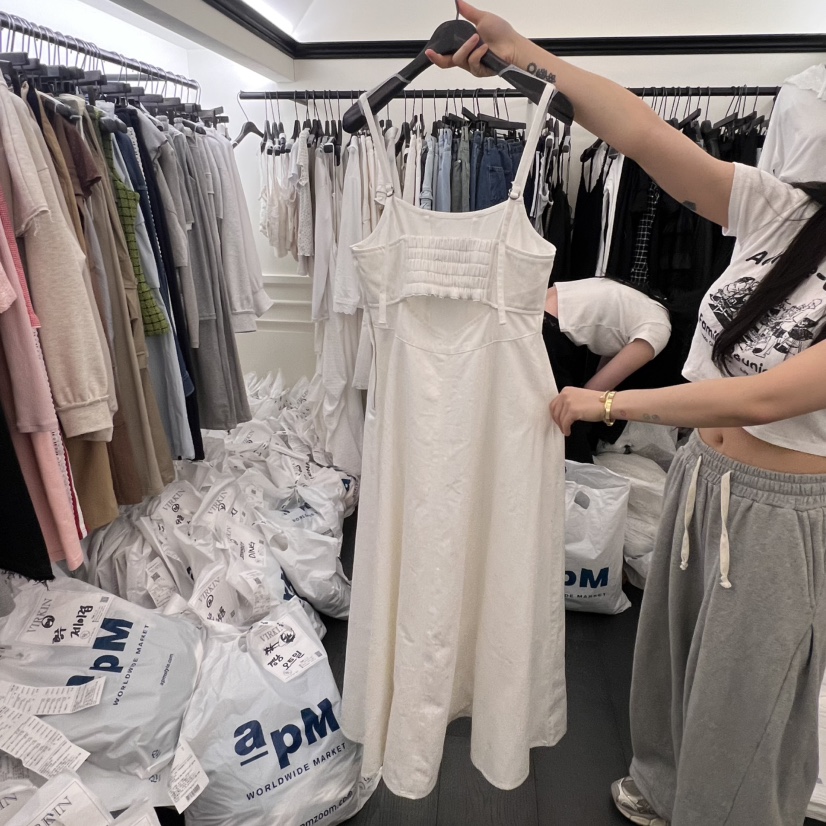 VIRKIN直郵韓國代購㊣女裝新品推薦熱賣休閑時尚連衣裙喇叭VIRKIN連衣裙