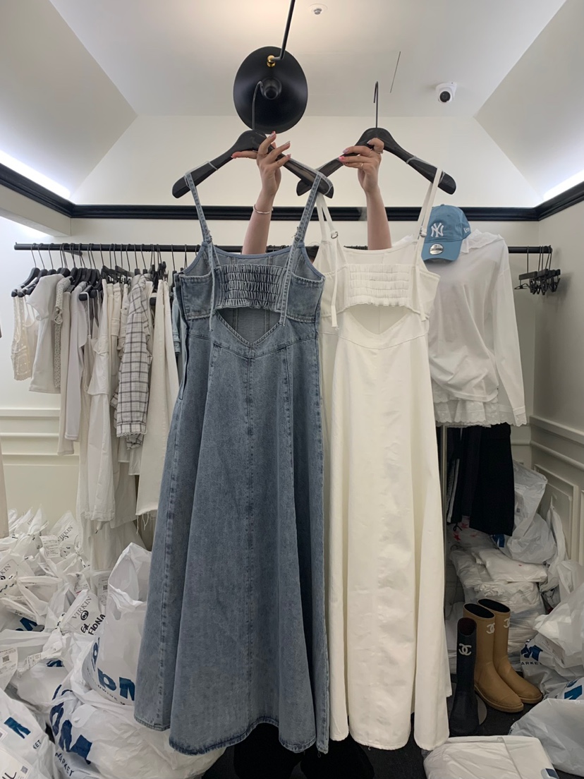 VIRKIN直郵韓國代購㊣女裝新品推薦熱賣休閑時尚連衣裙喇叭VIRKIN連衣裙