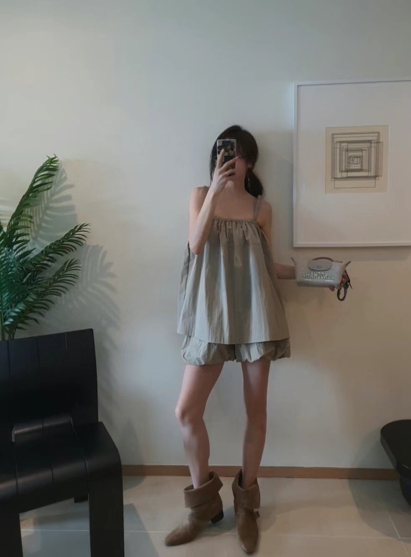 GENTLE B韓國直郵女士新款職業人氣休閑推薦熱賣25春夏吊帶背心GENTLE B吊帶/背心