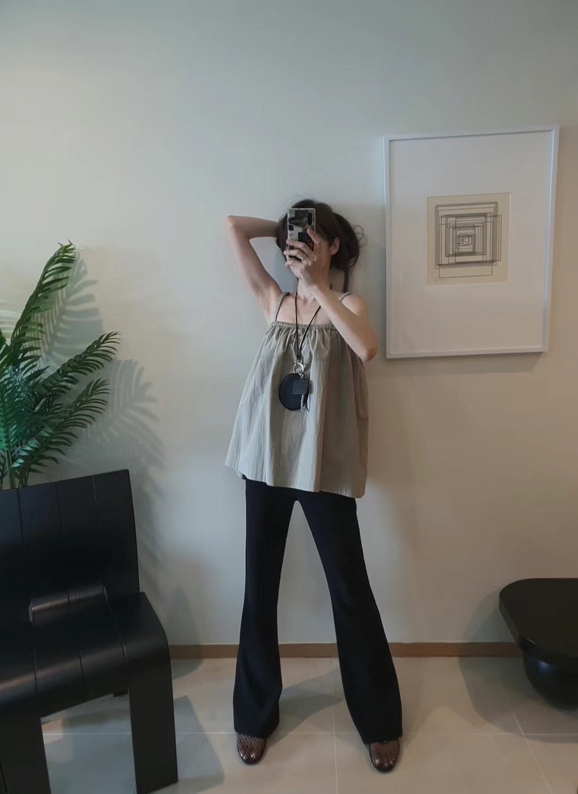 GENTLE B韓國直郵女士新款職業人氣休閑推薦熱賣25春夏吊帶背心GENTLE B吊帶/背心